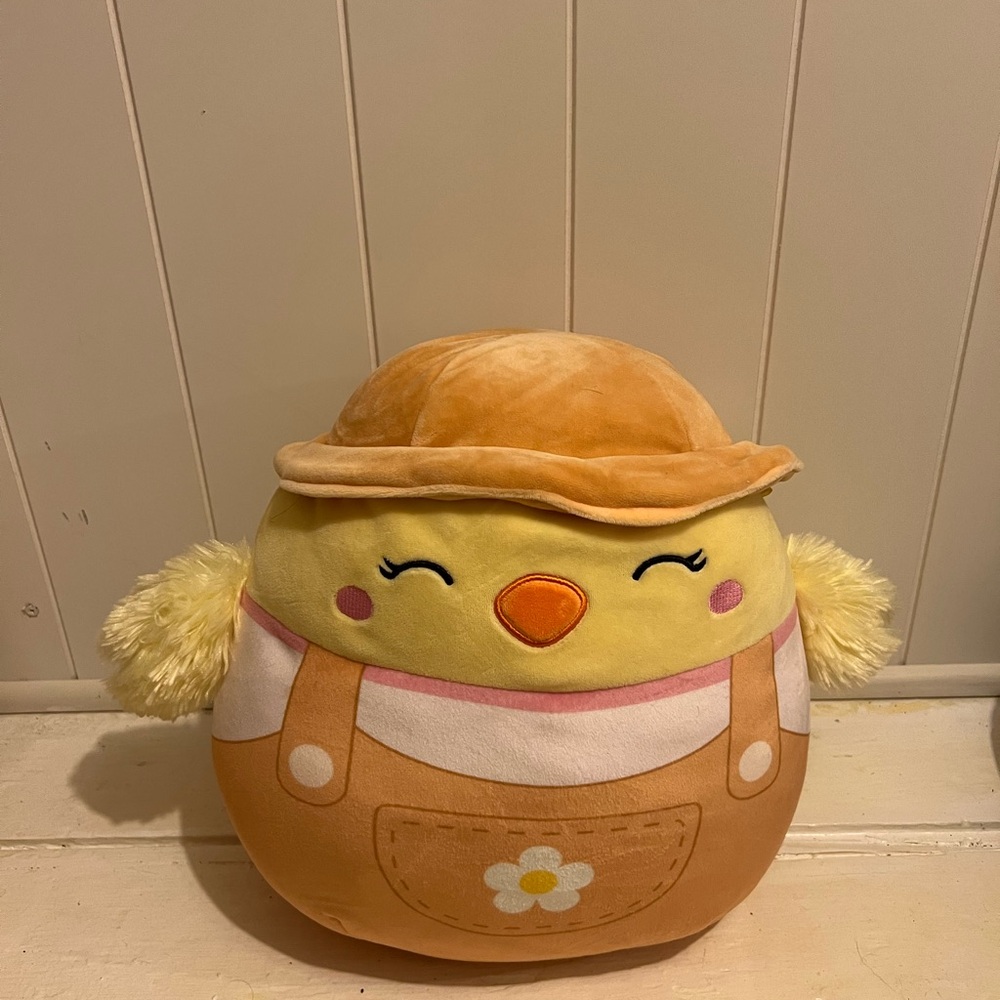 Aimee the Chick Easter Squishmallow 🐣 in 12”